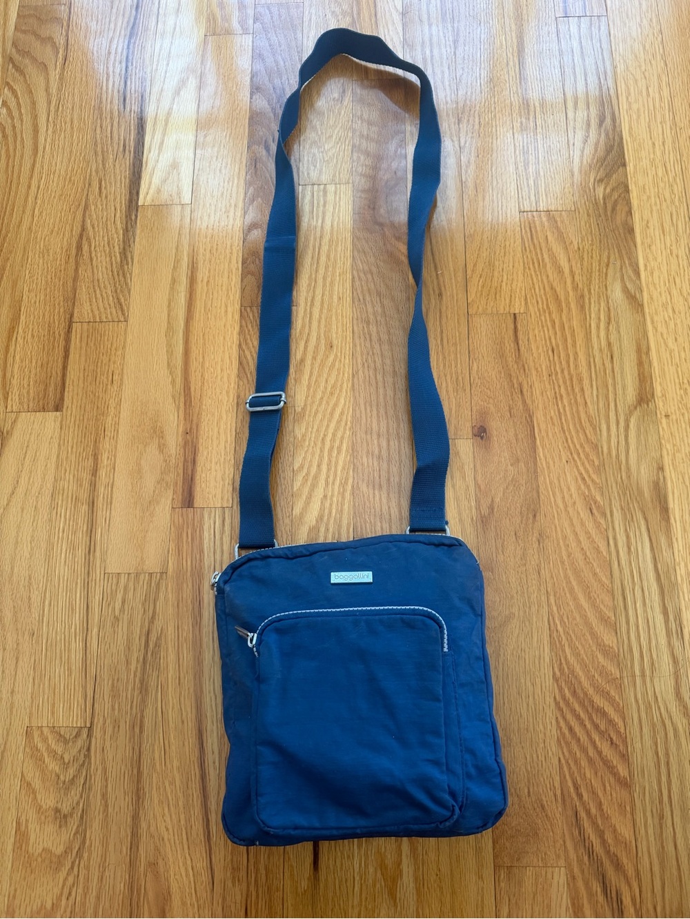 Baggallini Navy Blue Crossbody Bag